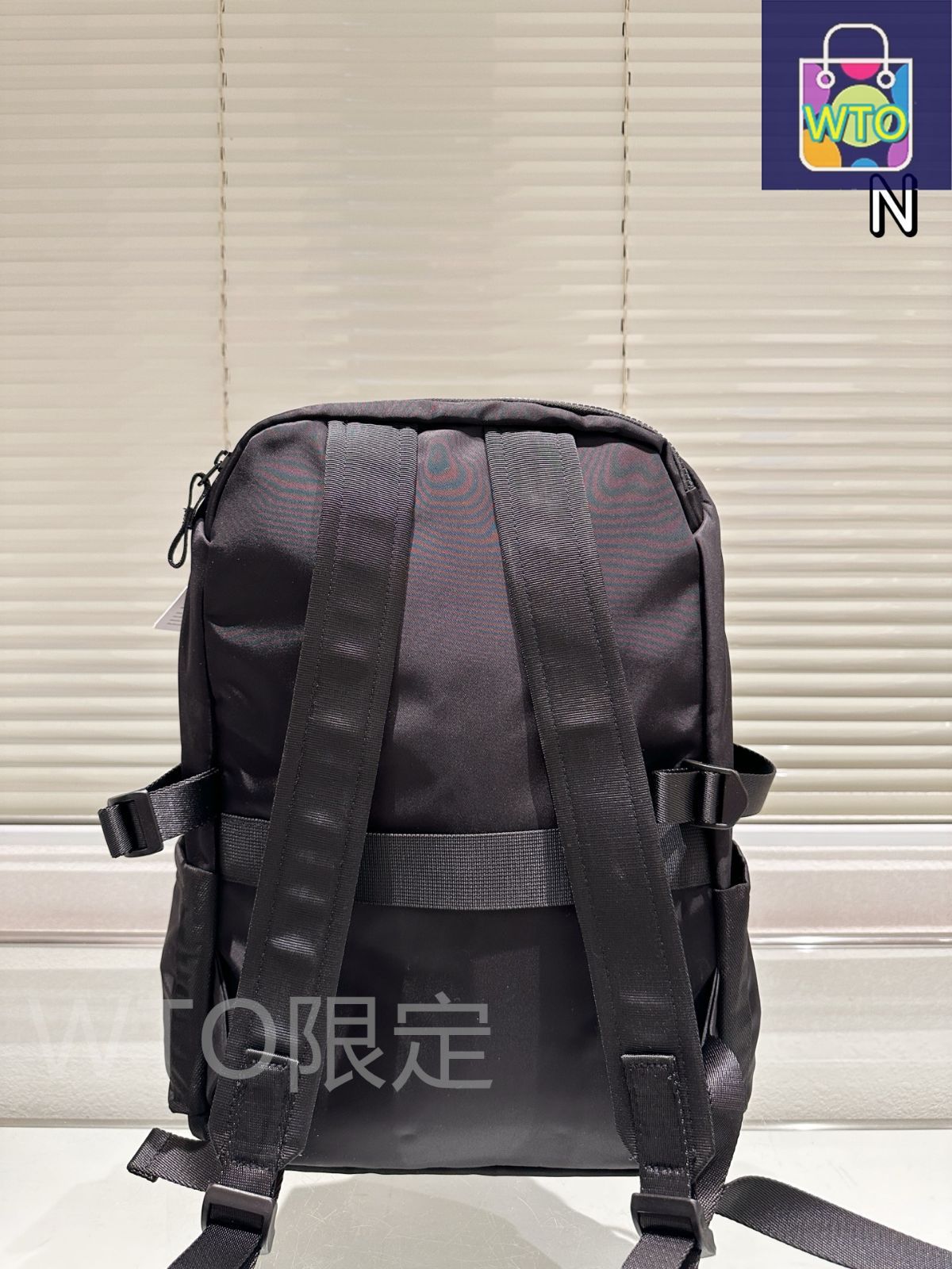 今日 Lululemon Crew バックパック 22 L