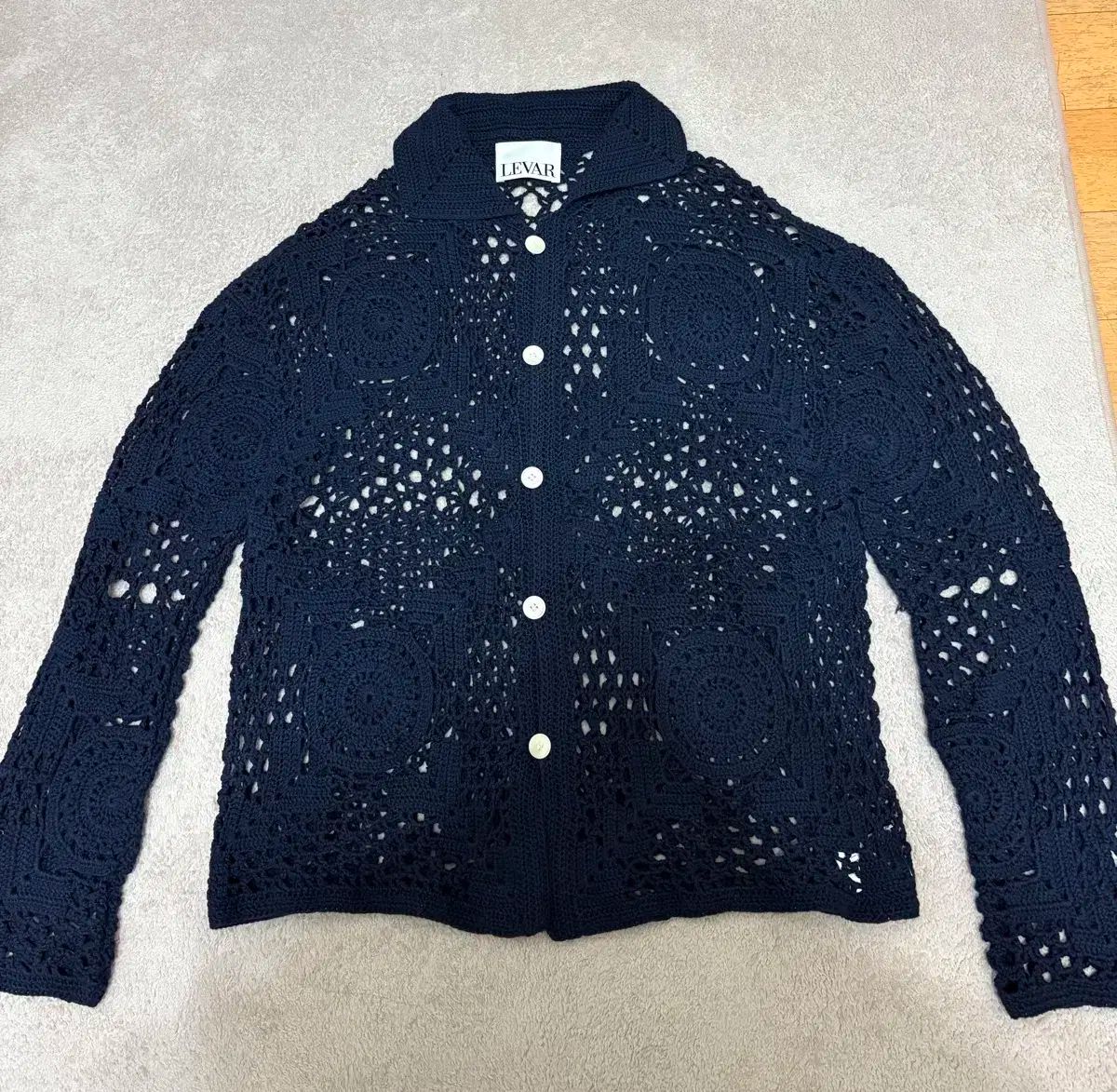 ルバ LEVAR 手編みカーディガン ネイビー