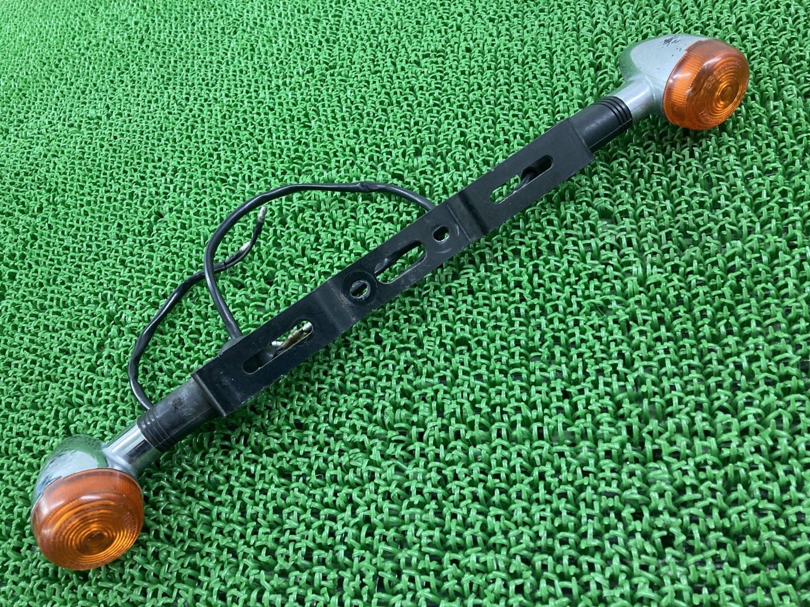 YAMAHA YB-1 純正リアウィンカー ステー FB5