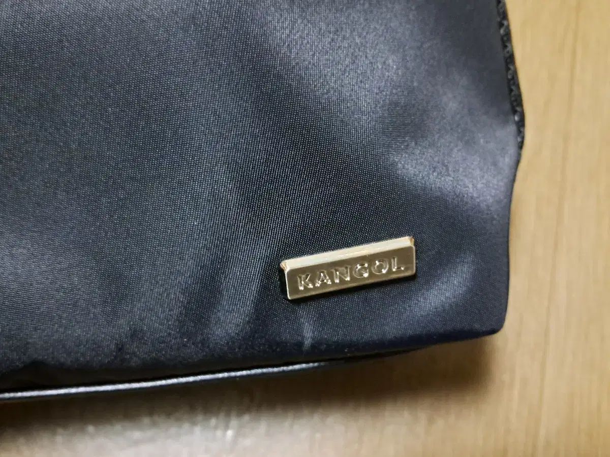 カンゴール ブラック