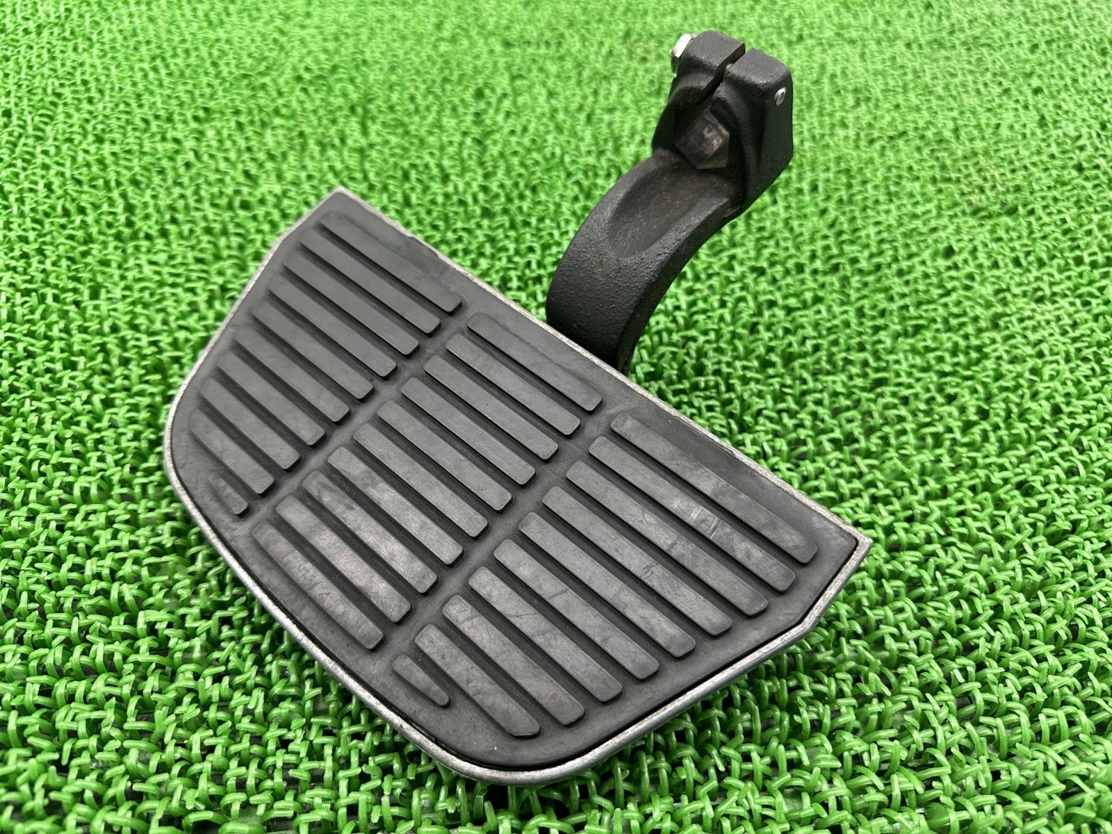 タンデムステップボード 片側 ハーレー エボ ソフテイル リアフロアボード パッセンジャー 曲がりなし lT