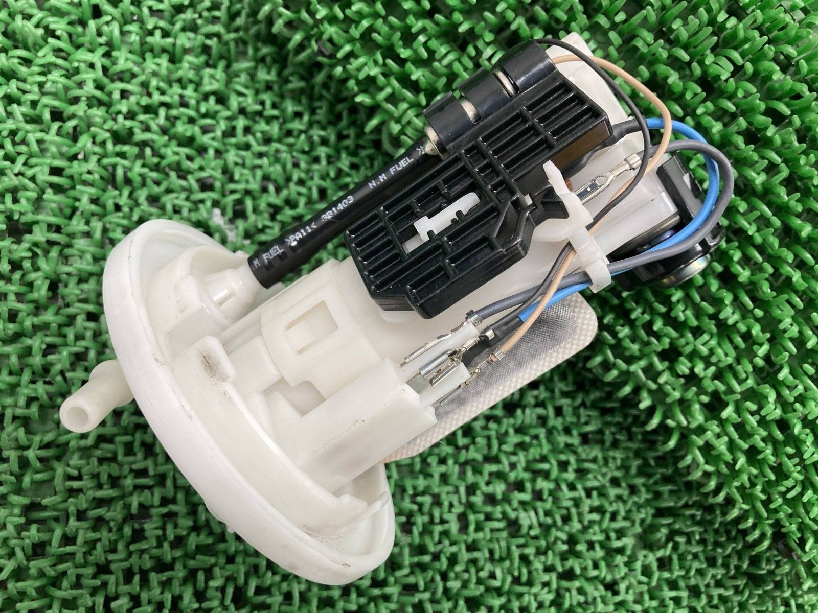 WR 250 R フューエルポンプ 3 D 7 ヤマハ バイク 部品 DG 15 J フューエルセンサー 燃料ポンプ 機能的問題なし 品 eY