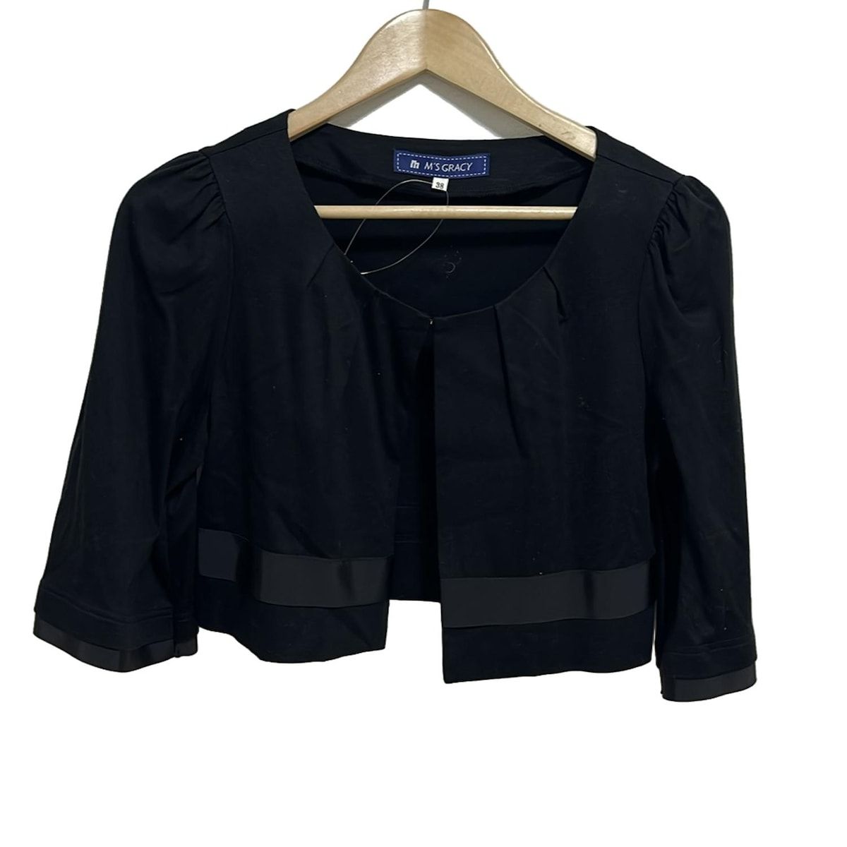 エムズグレイシー　ボレロ M'S GRACY(エムズグレイシー) ボレロ サイズ38 M レディース - 黒 七分