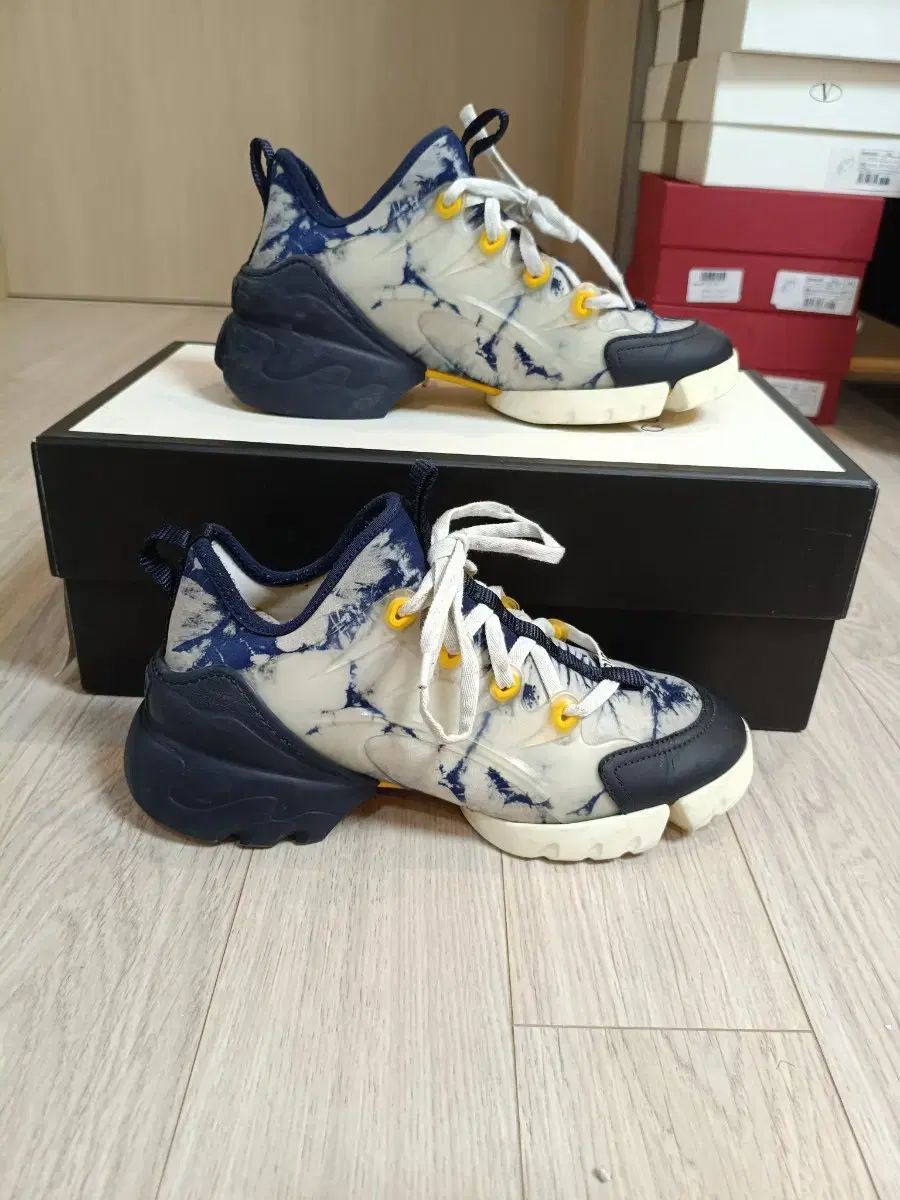 37 Dior ディコネクト スニーカー タイダイパネル 235 245
