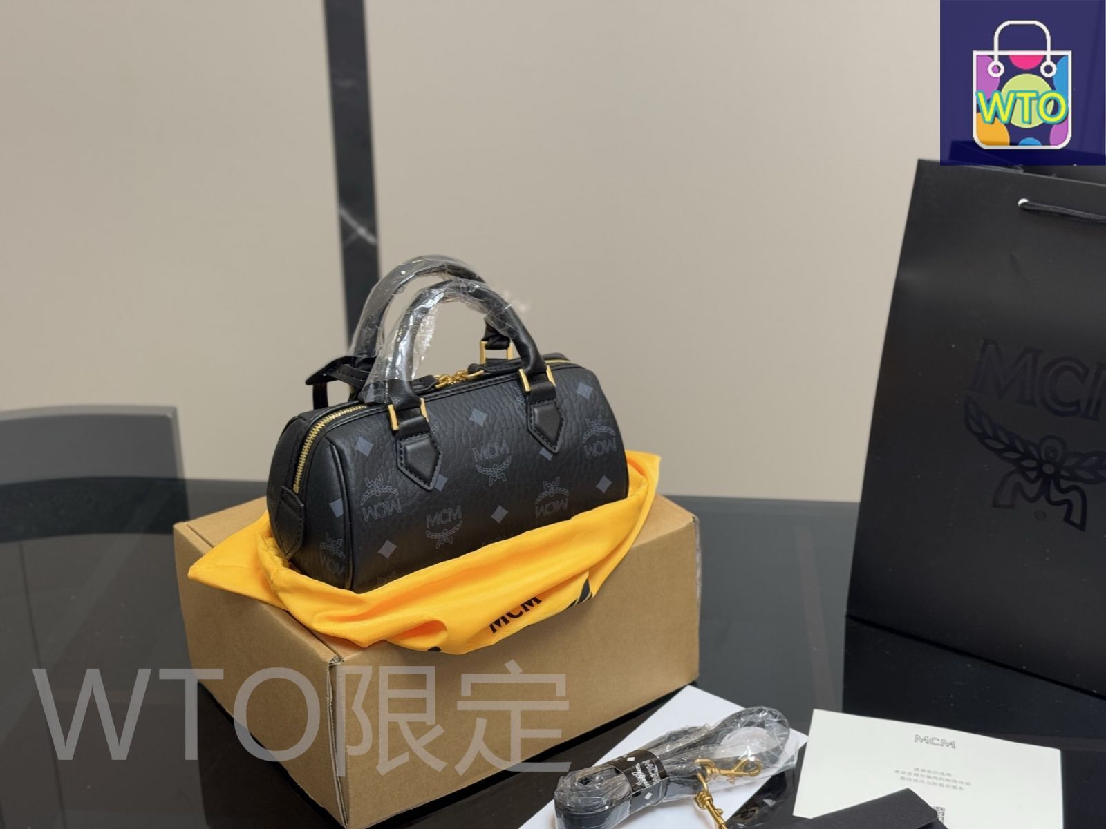  今日 MCM Ella Pillow Bag メシューエム エラ ピローバッグ-WTO輸入2 ショルダーバッグ ショルダーバッグ