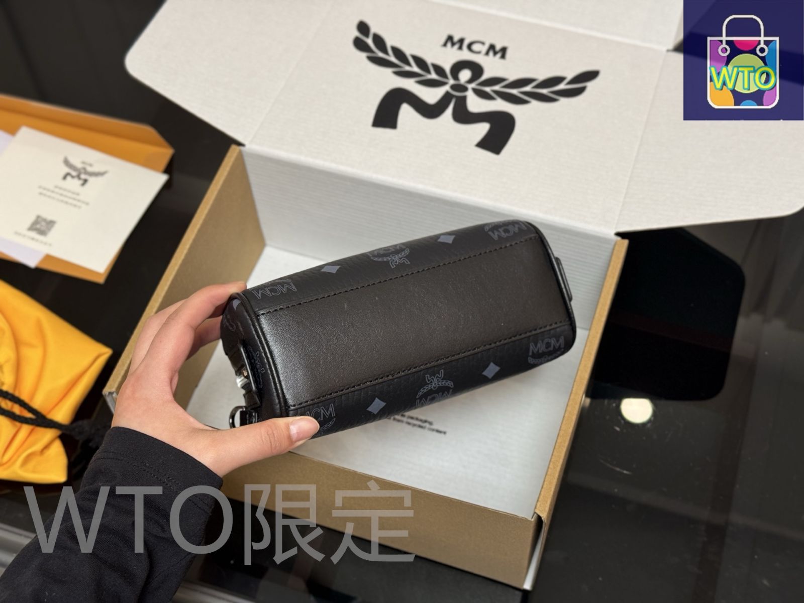  今日 MCM Mini Boston Pillow Bag メシューエム ミニ ボストン ピローバッグ-WTO輸入2 ショルダーバッグ ショルダーバッグ