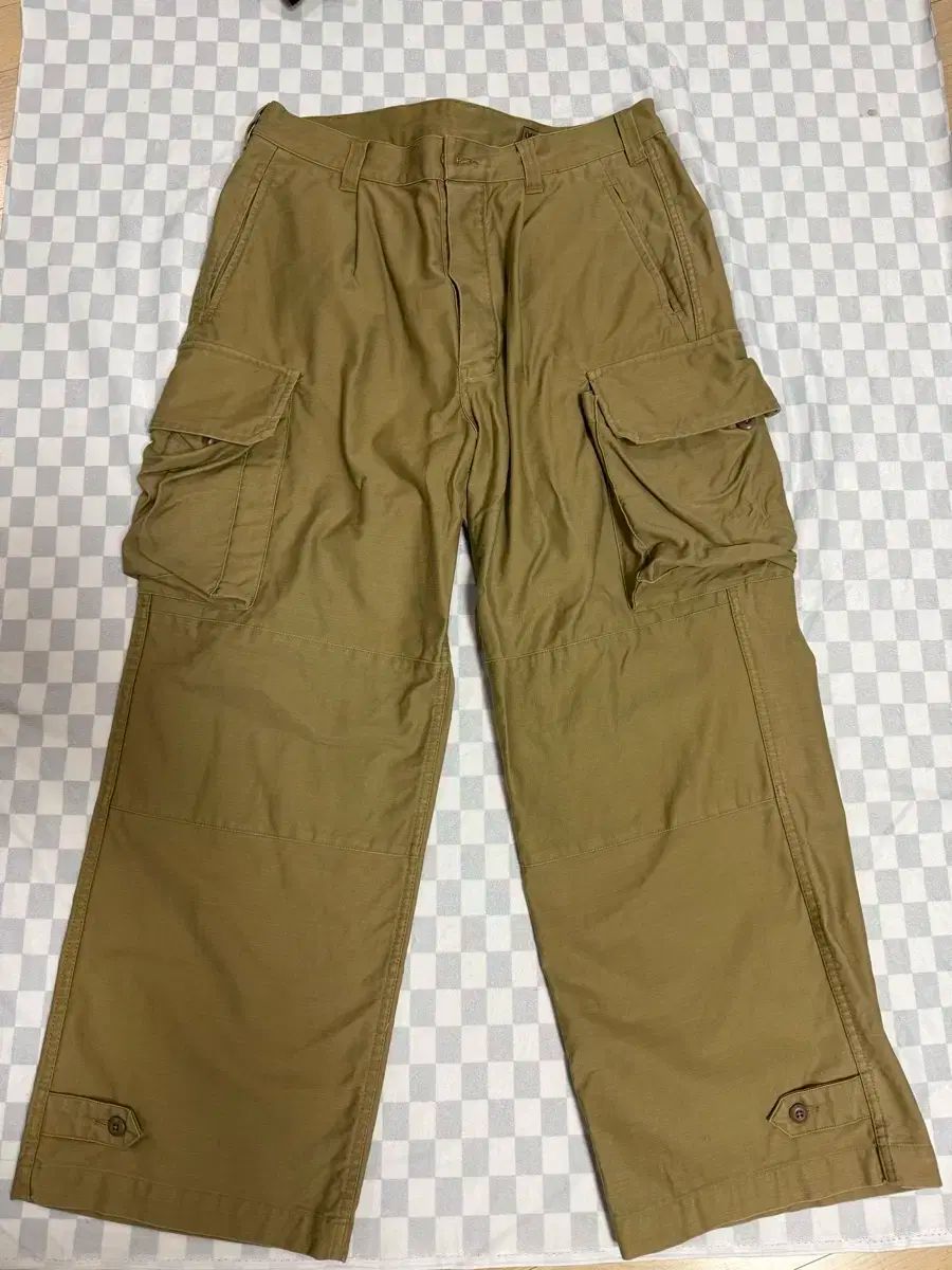 m 47カーゴパンツ L 32
