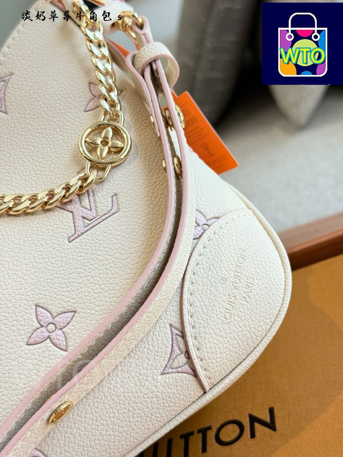 Vuitton～Boulogne ミルクストロベリー色ミニバッグ～