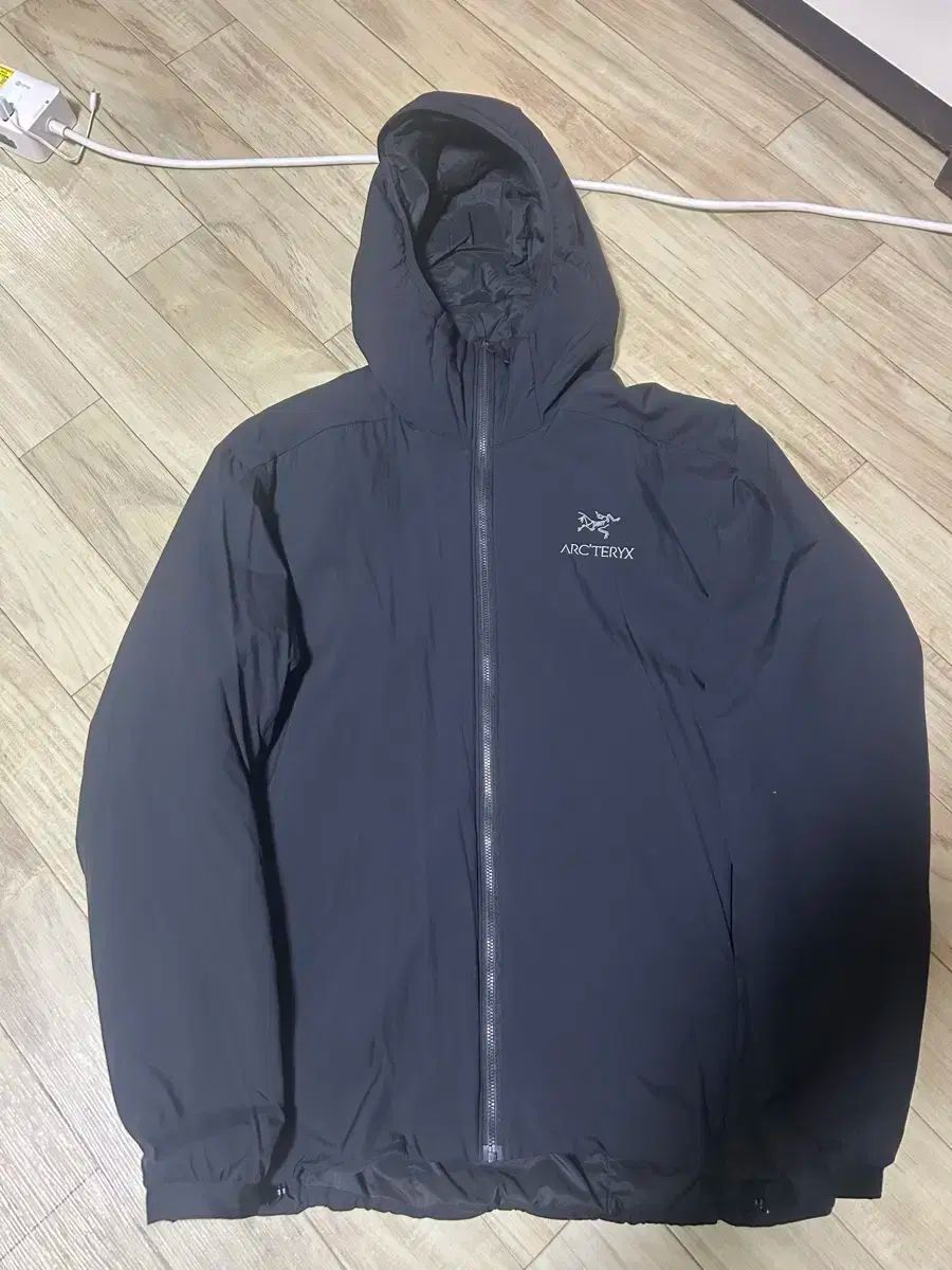 L ARC TERYX アークテリクス Atom アトム LTフーディー ブラック