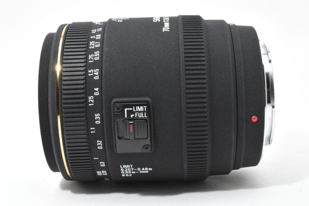 ★極上品★シグマ 70mm f2.8 EX DG MACRO ソニー #1477 ☆極上品☆シグマ 70mm f2.8 EX DG MACRO ソニー #1477 - メルカリ
