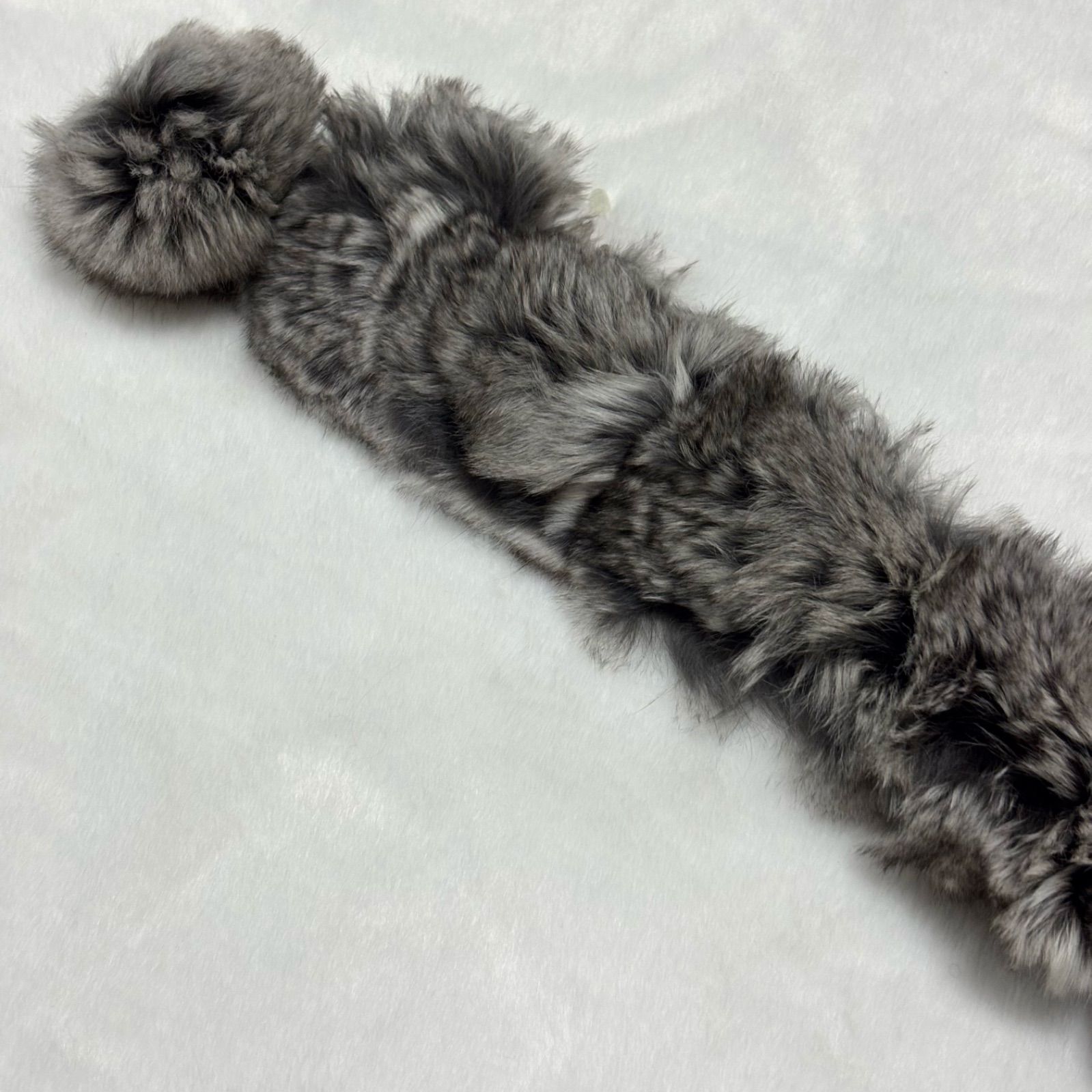 新品】チンチラファーマフラー ボンボン付き ナチュラル リアルファー