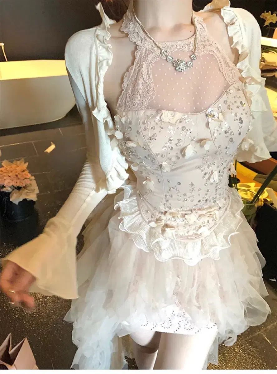 Lady DiDi フロラドレープホルターネックスカート セットアップ M