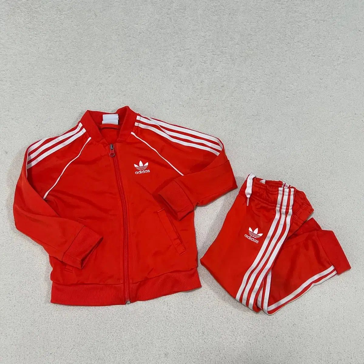 90 adidas アディダス アディカラー SST トラックスーツ インファント