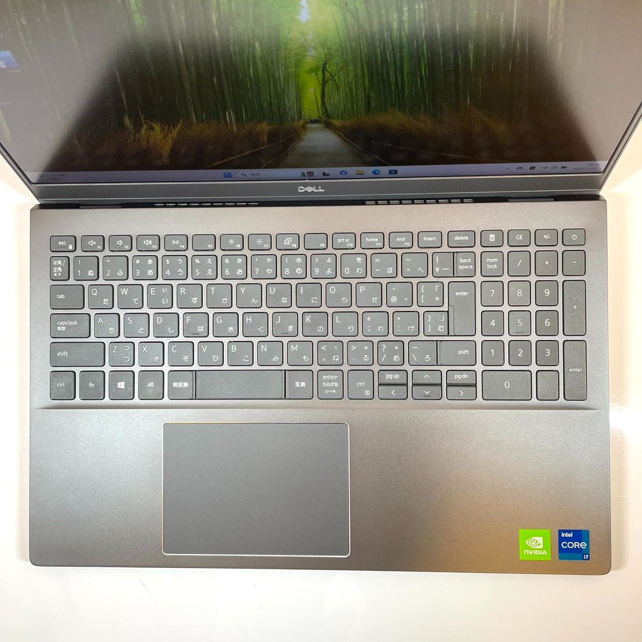 第11世代 Corei7 メモリ16GB SSD512GB テンキー付き フルHD Office2021