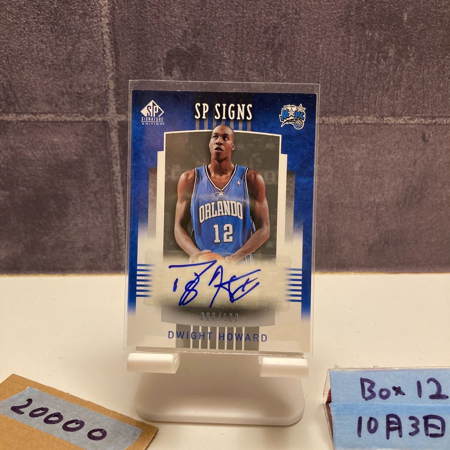 2004 Upper Deck Dwight Howard 066 100 直筆サインカード Orlando Magic SP Signs カード