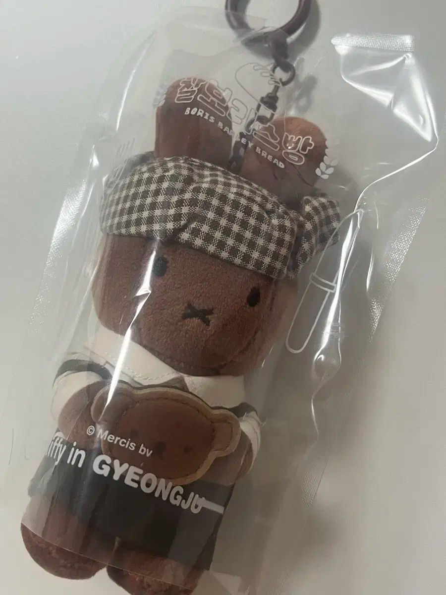 韓国　限定　釜山　ミッフィー　バーバラ　ミッフィーカフェ チャガルチ　コースター 韓国 限定 釜山 ミッフィー バーバラ ミッフィーカフェ チャガルチ