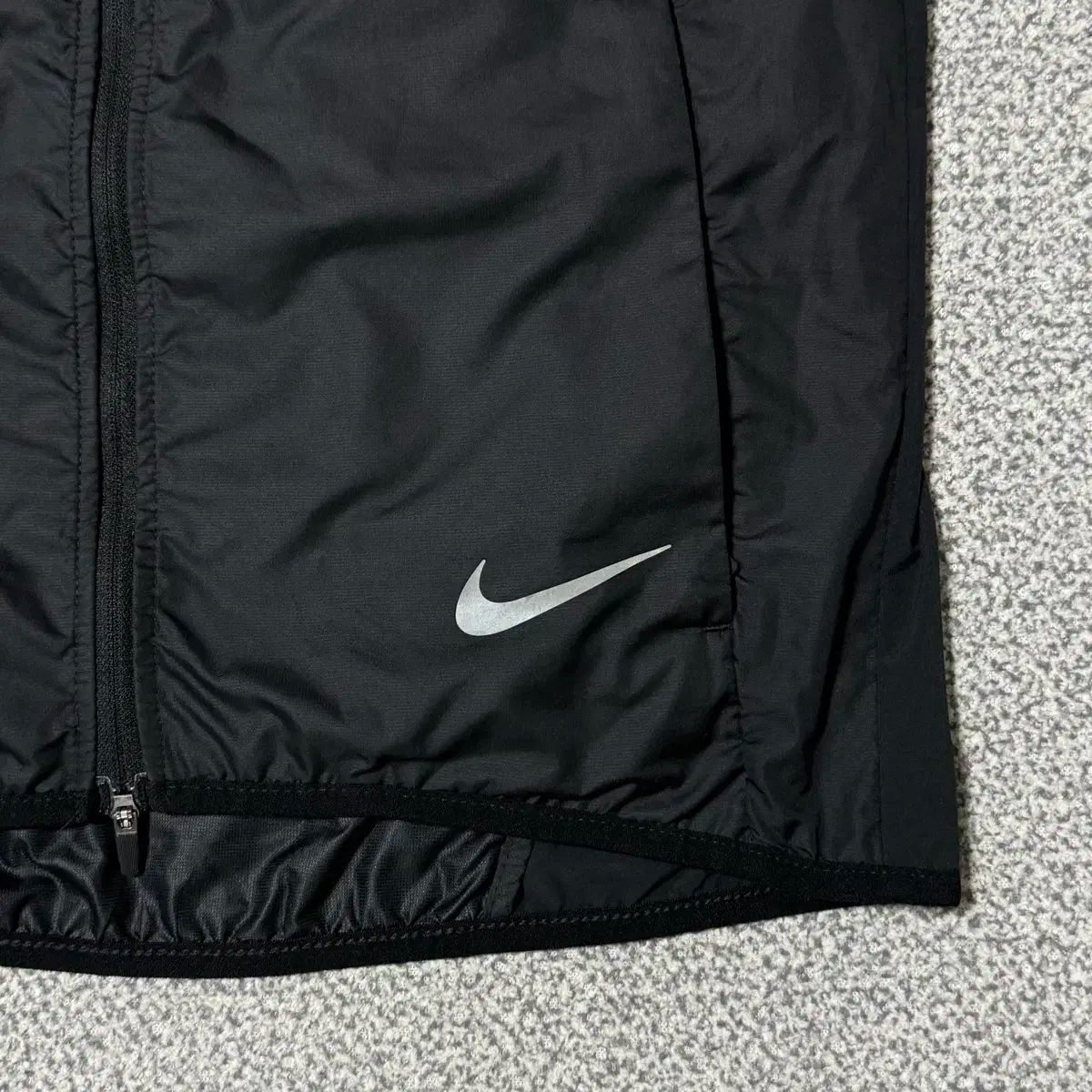 19万円 NIKE エアロロフト ランニング用 ベスト M - メルカリ