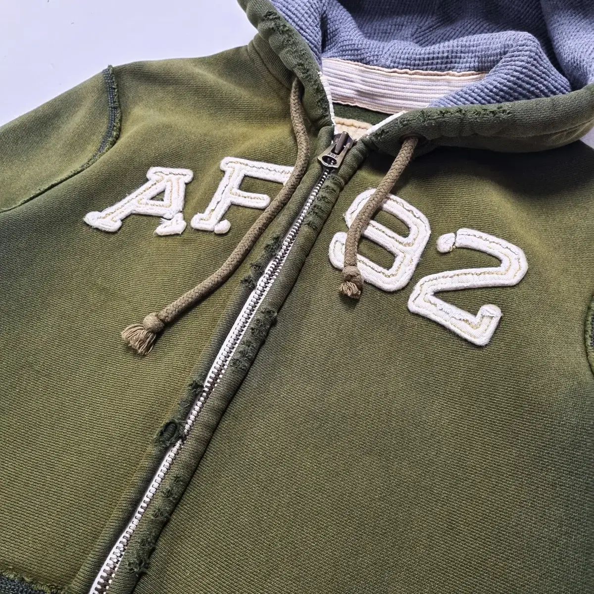  ヴィンテージ Abercrombie アバクロンビー ダメージ サンフェード フーディー - S スクール ストリート パーカー トップス