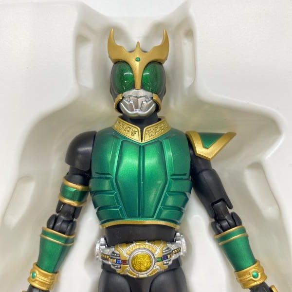 中古】バンダイ S.H.Figuarts(真骨彫製法) 仮面ライダークウガ