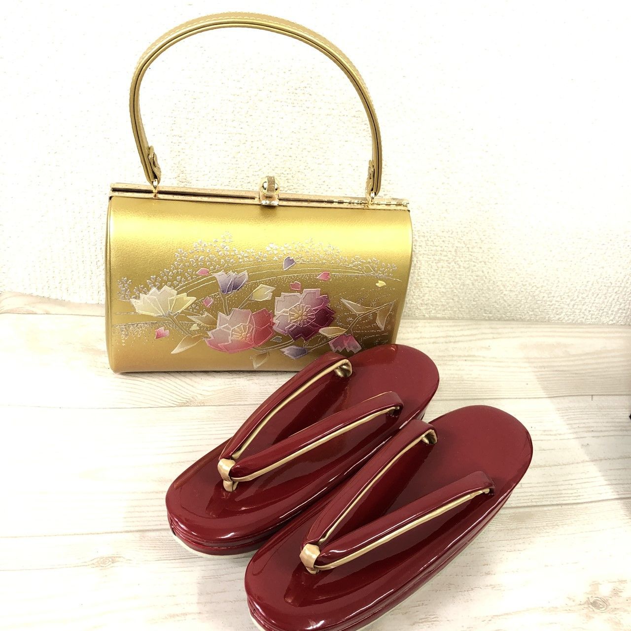 良品・匿名配送OK】草履 バッグ セット ／ Zori Sandals & Handbag Set