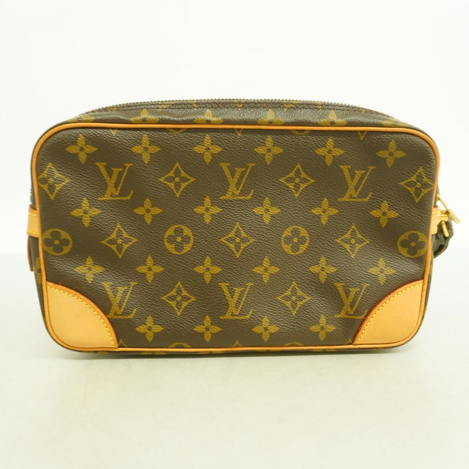 クラッチバッグ