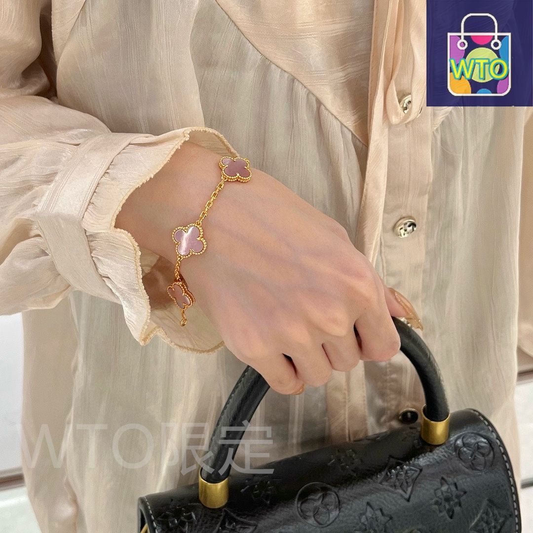 Van Cleef & Arpels ヴァン クリーフ＆アーペル 四つ葉のクローバー