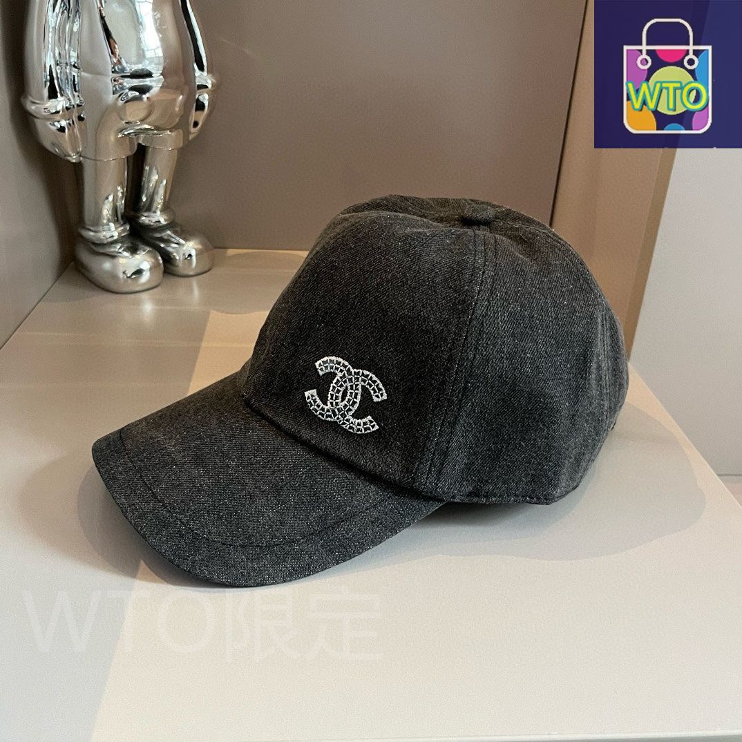 Chanel シャネル スモークグレーのベースボールキャップおすすめ！頭