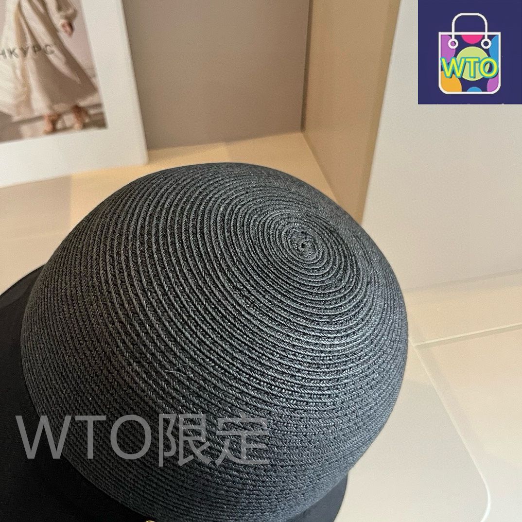 Dior（ディオール） 新モデルのストローハット、アニマルプリントが