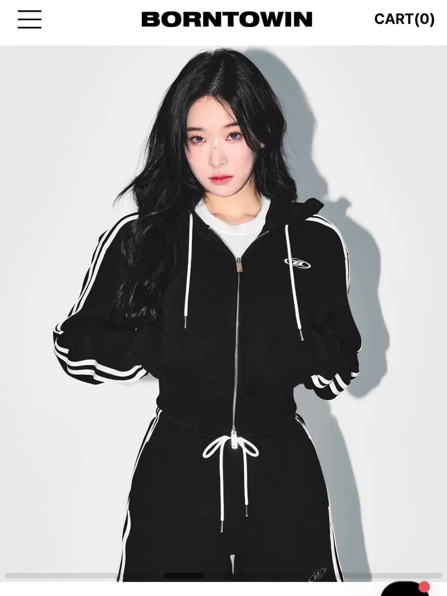 ボーン トゥ ウィン W クロム B トラックライン クロップド フーディー ジップアップ