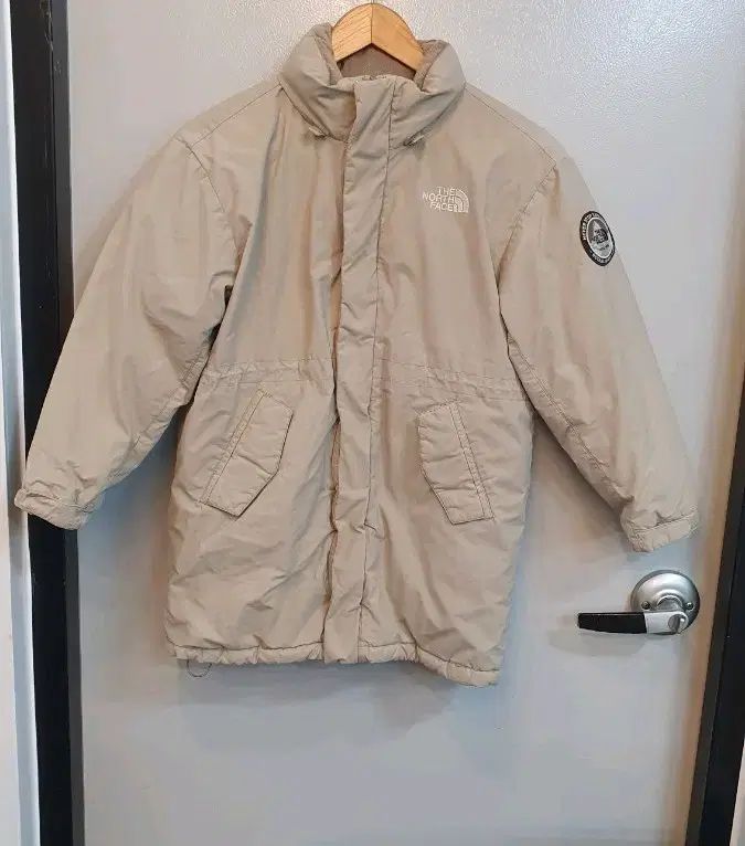 THE NORTH FACE ザノースフェイス ダウンジャケット 140