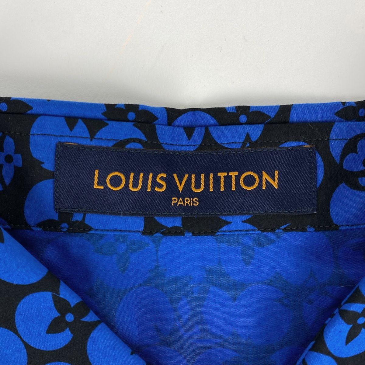 LOUIS VUITTON 19AWパーフォレーテッドモノグラム 長袖シャツ　L LOUIS VUITTON 19AW パーフォレーテッド モノグラム 長袖シャツ - メルカリ