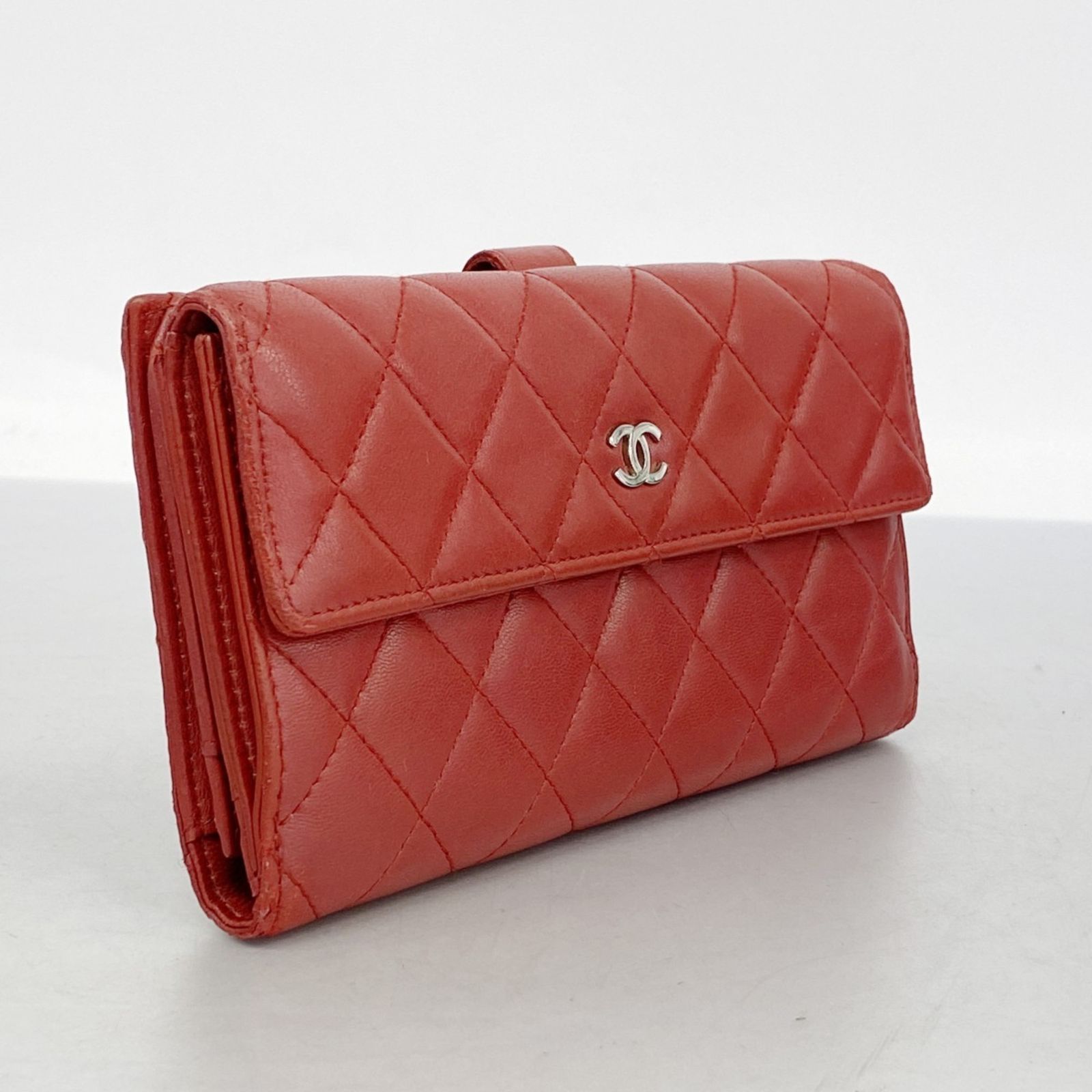シャネル(Chanel) シャネル 長財布 マトラッセ ラムスキン レッド