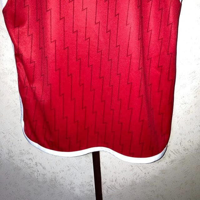 アーセナル ホーム ユニフォーム 2023-2024 赤 白 Mサイズ - メルカリ