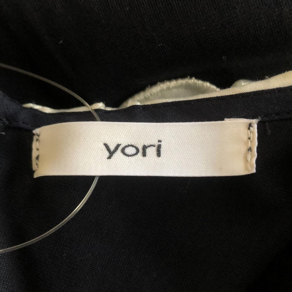 ヨリ 長袖カットソー