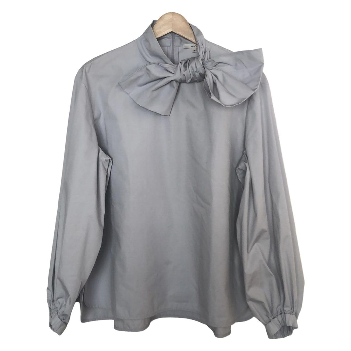 yori ヨリ 長袖シャツブラウス サイズ36 S レディース - ライトグレー 2025 AW|プルオーバー|ビッグリボン