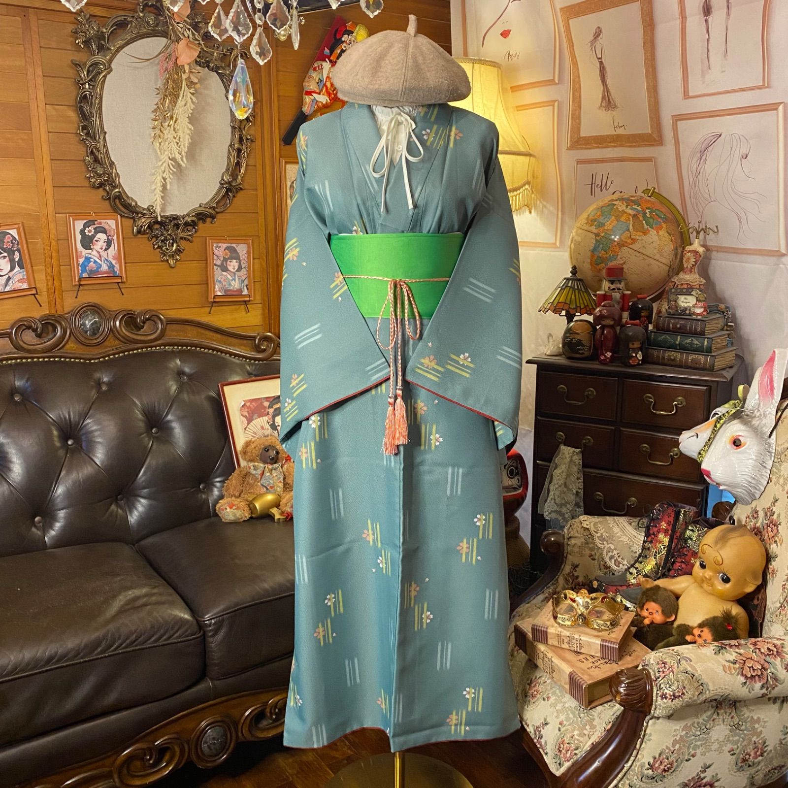 着物リメイク ロングワンピース ドレス 洗える 化繊 帯サッシュベルト 和洋折衷 レトロ 古着 ハンドメイド 落ち着いた青緑に 短い縦の線と可憐な小花 KW-1070