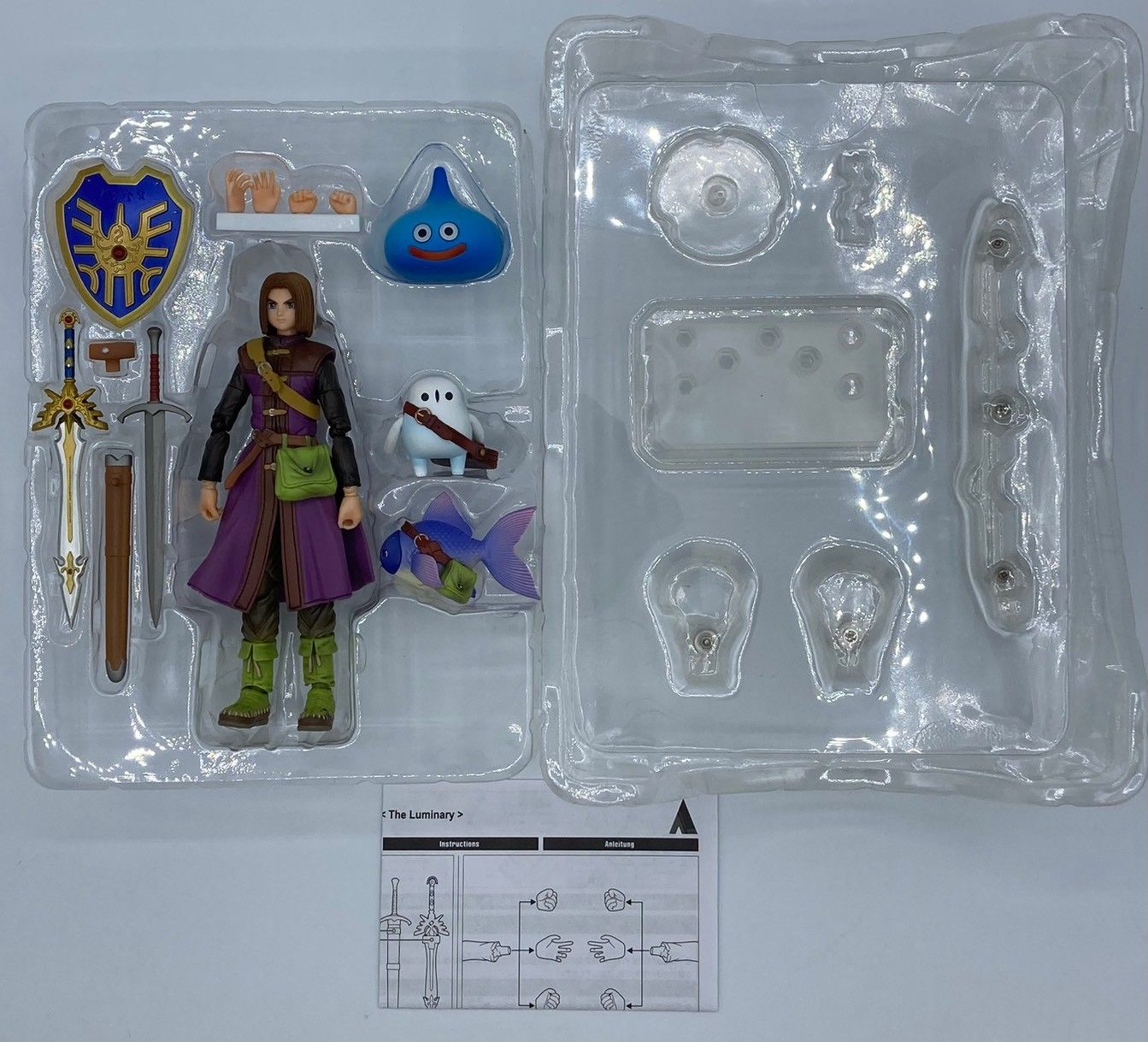 BRING ARTS 主人公 ドラゴンクエストXI 可動フィギュア ブリングアーツ