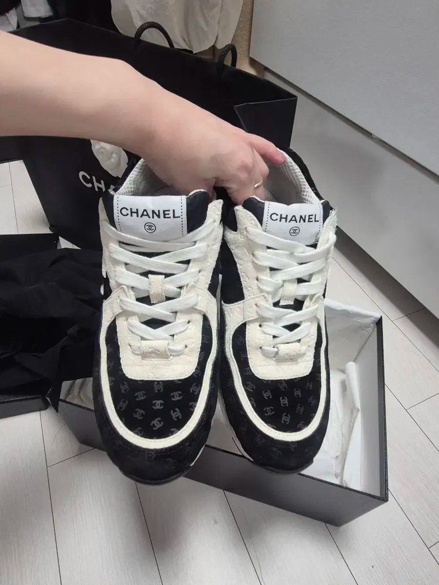 CHANEL シャネル スニーカー 39 サイズ - メルカリ