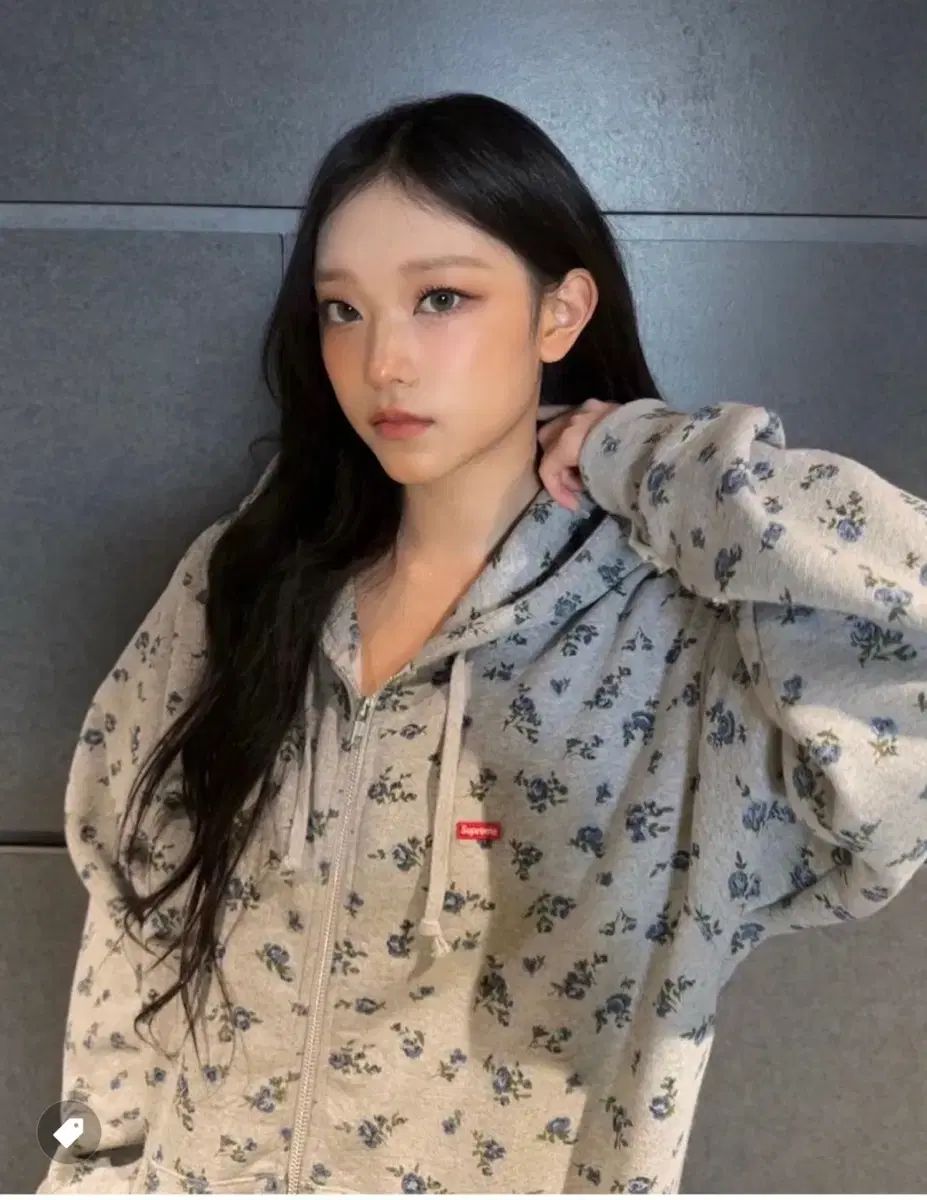 Supreme フラワー スモール ボックス フーディー ジップアップ