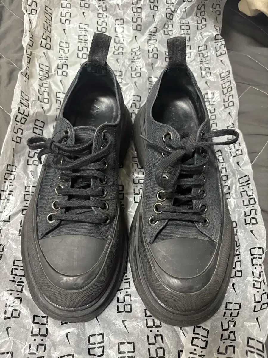 アレキサンダー マックイーン トレードスリック ブラック 39 5 フルセット