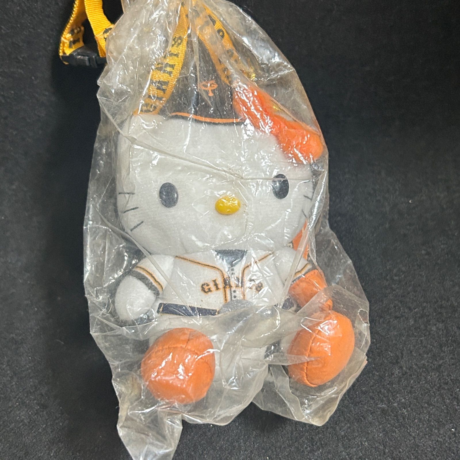 サンリオ ハローキティ お出かけマスコット 巨人軍 ジャイアンツ