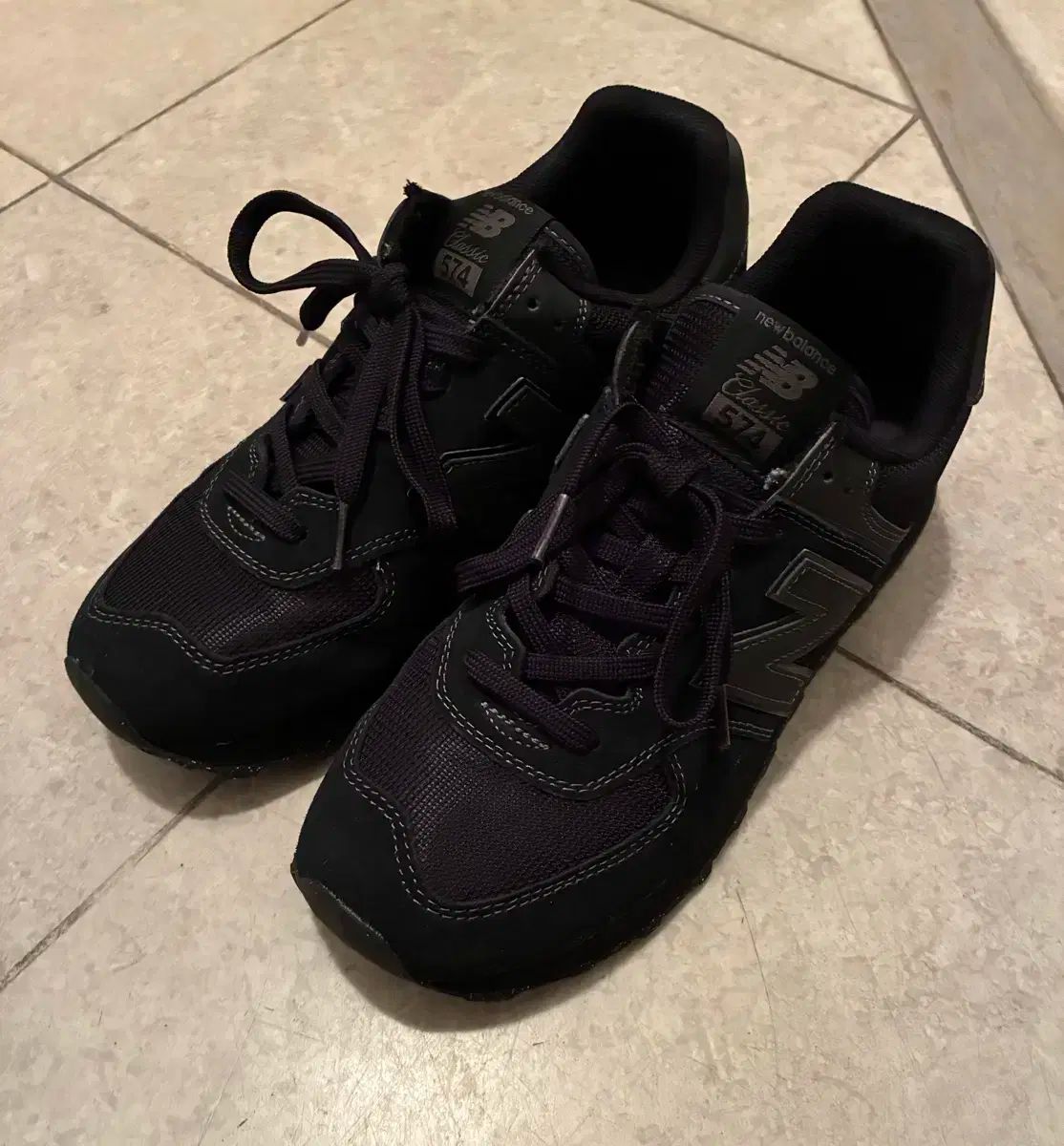 ニュー ンス 574 トリプルブラック 275