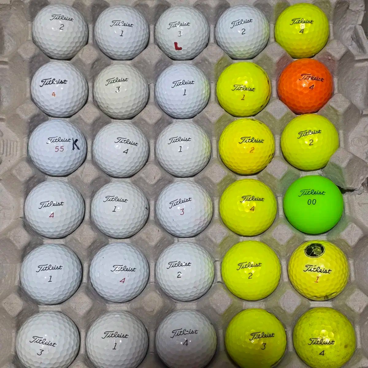 タイトリスト ゴルフボール コレクション 白|COLOR イエロー