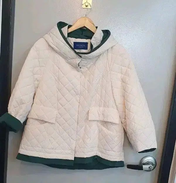 アンジク WHO-ネック キルティング アウター 85-94-155 保管のみ