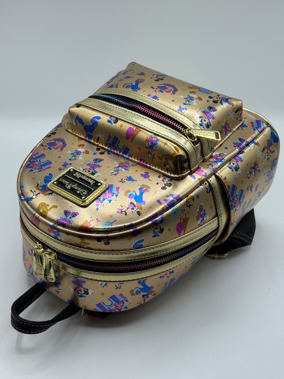ロサンゼルスディズニー限定 70周年記念 Loungefly リュック - メルカリ
