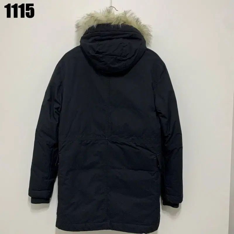 アディダス メンズ ダウンジャケット