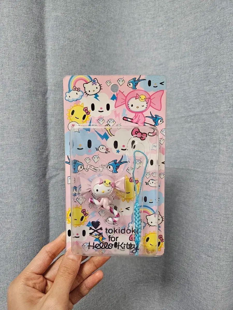 ハローキティ tokidoki コラボ キーホルダー ストラップ