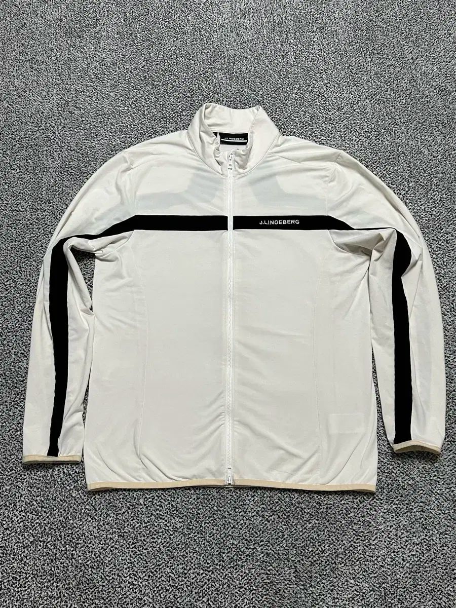 Titleist(タイトリスト) レディース ジップアップ ハイブリッド