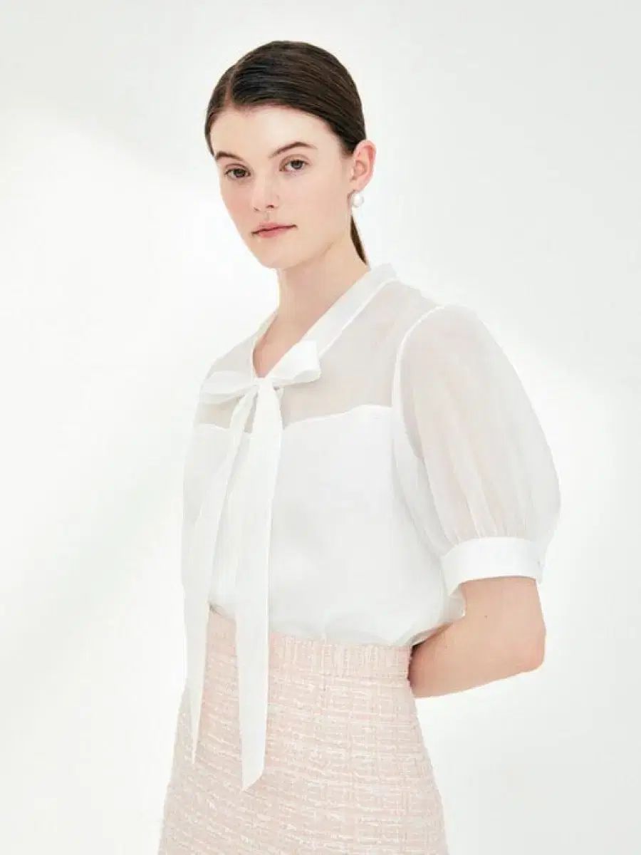 ブライドアンドユー ルア オーガンザ 白 リボン ブラウス