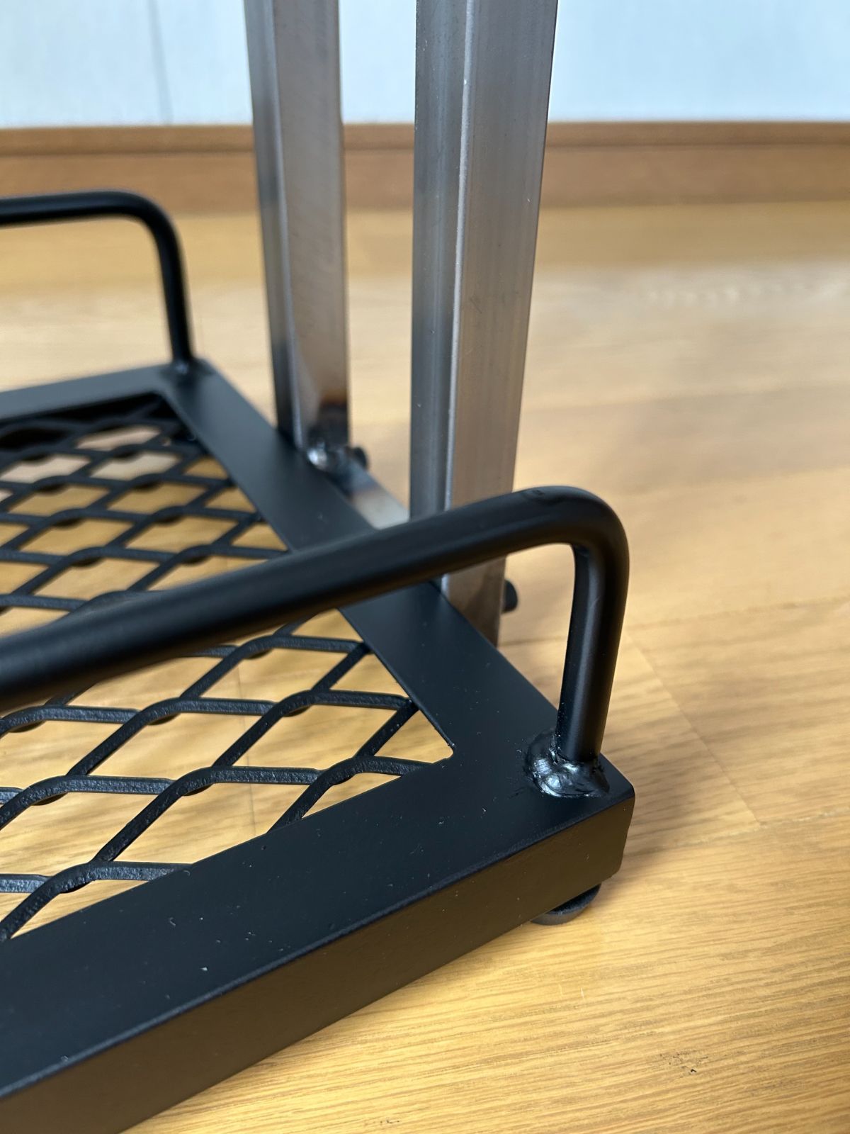 キッチン3段シェルフ スタイリッシュ オシャレ アイアン家具 - メルカリ